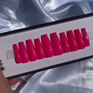 Hot Pink Press On Nails